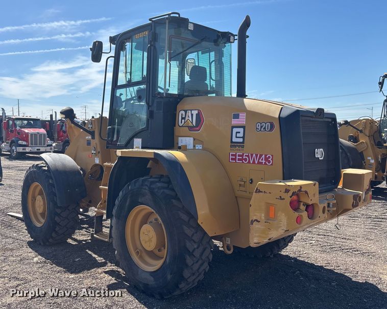 image for item EM5078 2021 Caterpillar 920 wheel loader