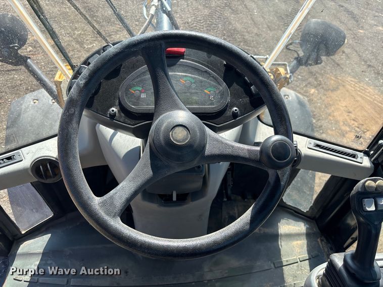 image for item EM5078 2021 Caterpillar 920 wheel loader