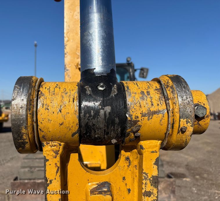 image for item EM5079 2020 Caterpillar 310 excavator