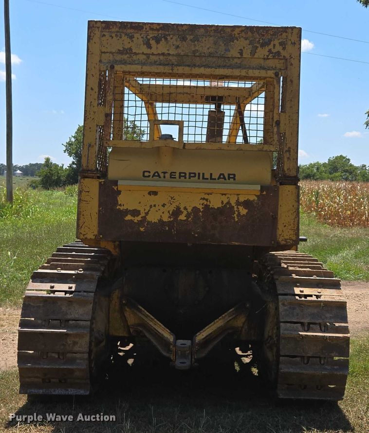 image for item EN2012 1969 Caterpillar D6C dozer