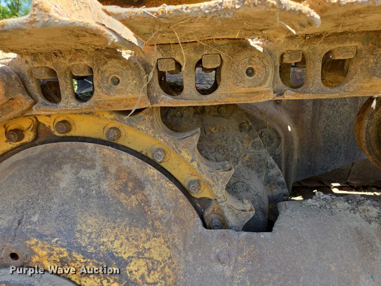 image for item EN2012 1969 Caterpillar D6C dozer