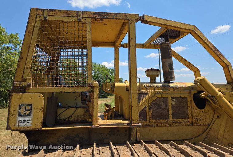 image for item EN2012 1969 Caterpillar D6C dozer