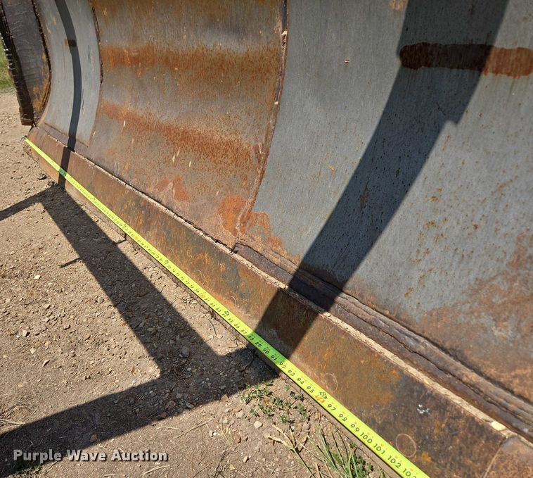 image for item EN2012 1969 Caterpillar D6C dozer