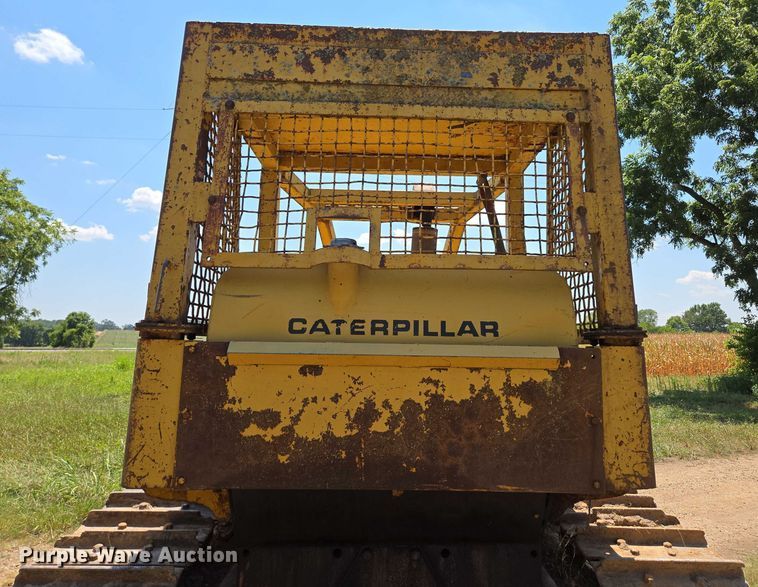 image for item EN2012 1969 Caterpillar D6C dozer