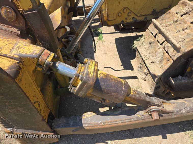 image for item EN2012 1969 Caterpillar D6C dozer
