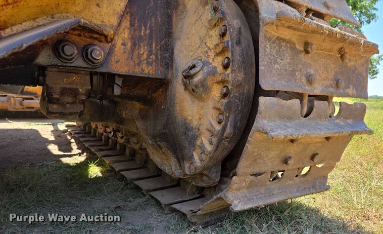 image for item EN2012 1969 Caterpillar D6C dozer