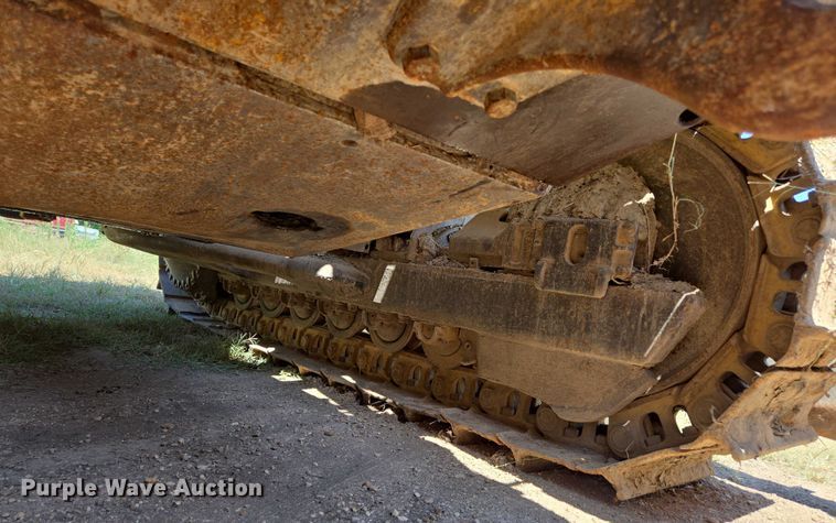 image for item EN2012 1969 Caterpillar D6C dozer