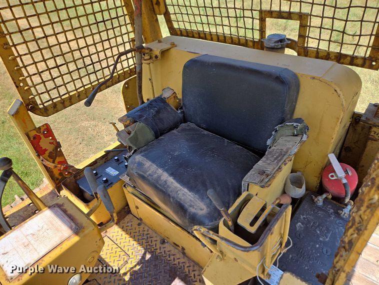 image for item EN2012 1969 Caterpillar D6C dozer