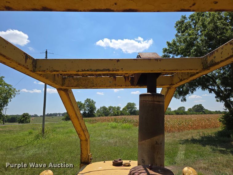 image for item EN2012 1969 Caterpillar D6C dozer