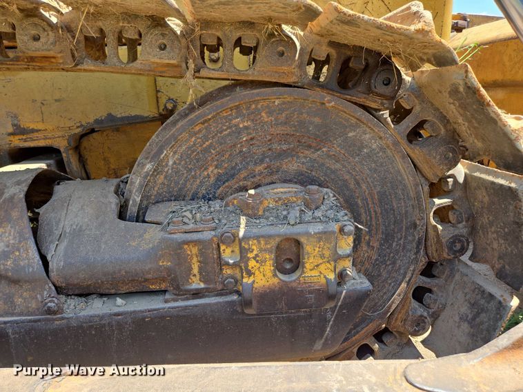 image for item EN2012 1969 Caterpillar D6C dozer