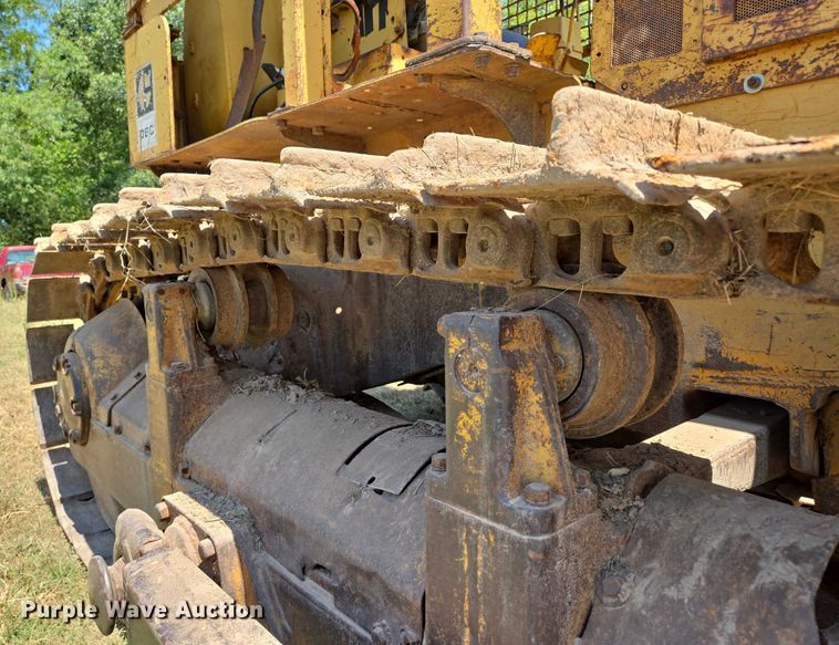 image for item EN2012 1969 Caterpillar D6C dozer