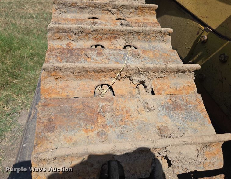 image for item EN2012 1969 Caterpillar D6C dozer