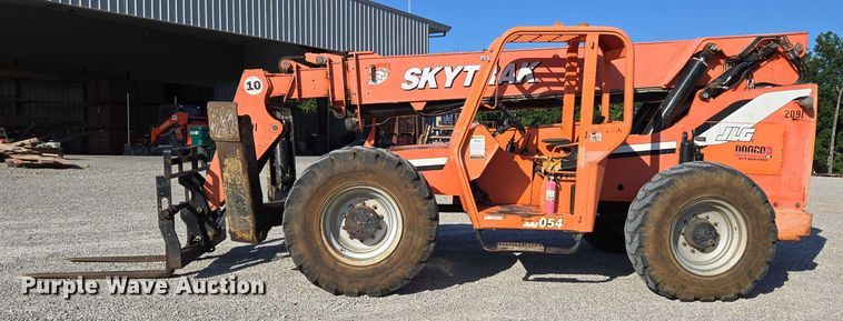 image for item EN2072 2007 JLG SkyTrak 10054 telehandler