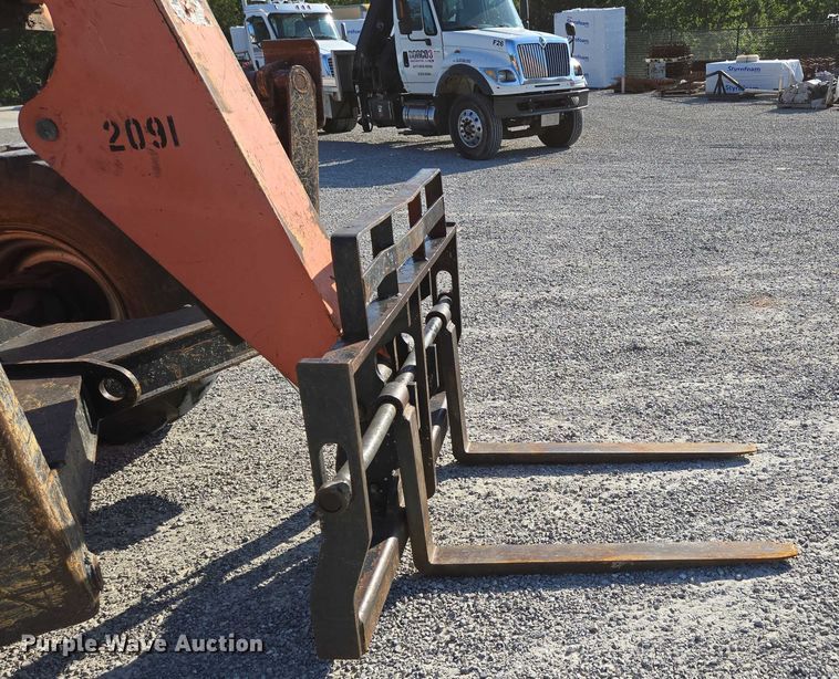 image for item EN2072 2007 JLG SkyTrak 10054 telehandler