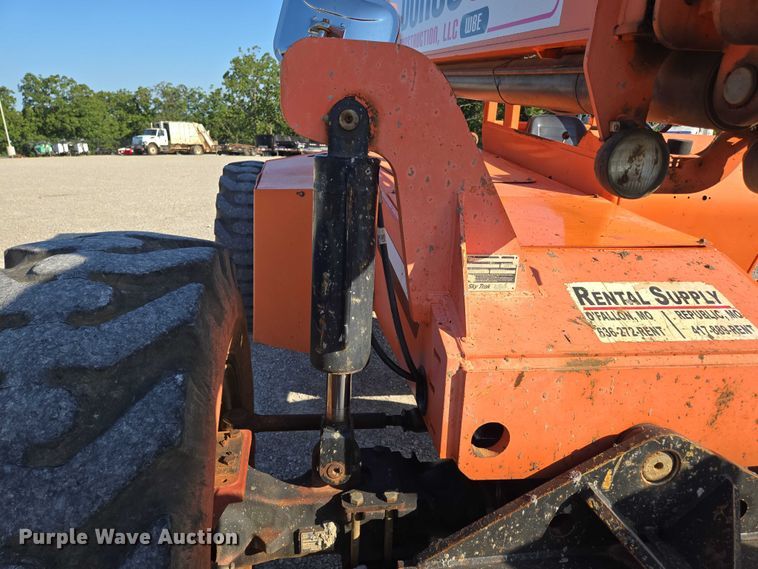 image for item EN2072 2007 JLG SkyTrak 10054 telehandler