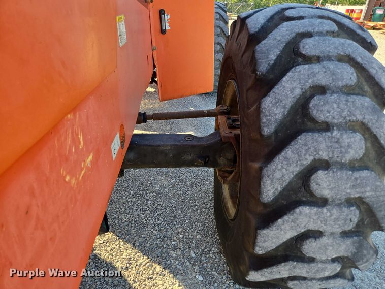 image for item EN2072 2007 JLG SkyTrak 10054 telehandler