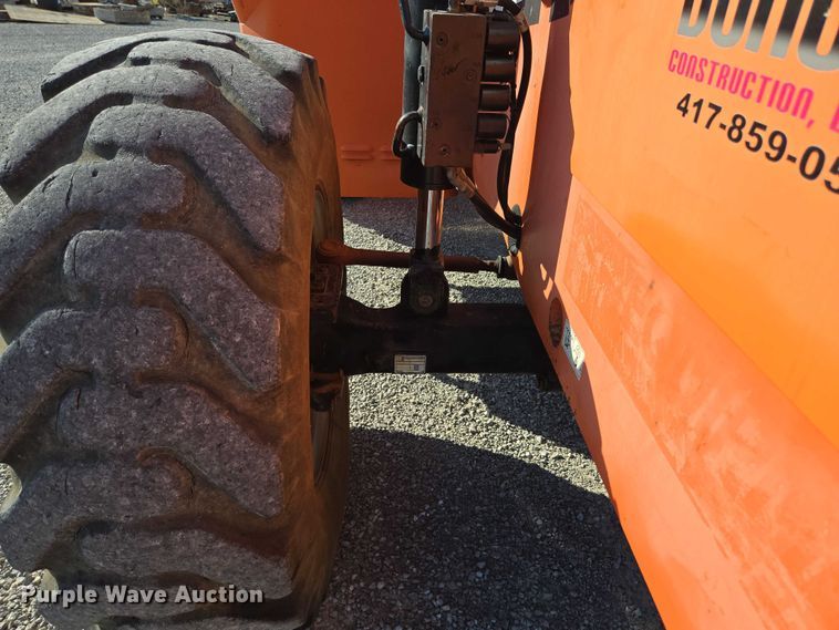 image for item EN2072 2007 JLG SkyTrak 10054 telehandler