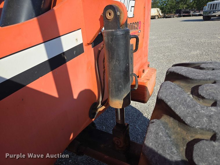 image for item EN2072 2007 JLG SkyTrak 10054 telehandler