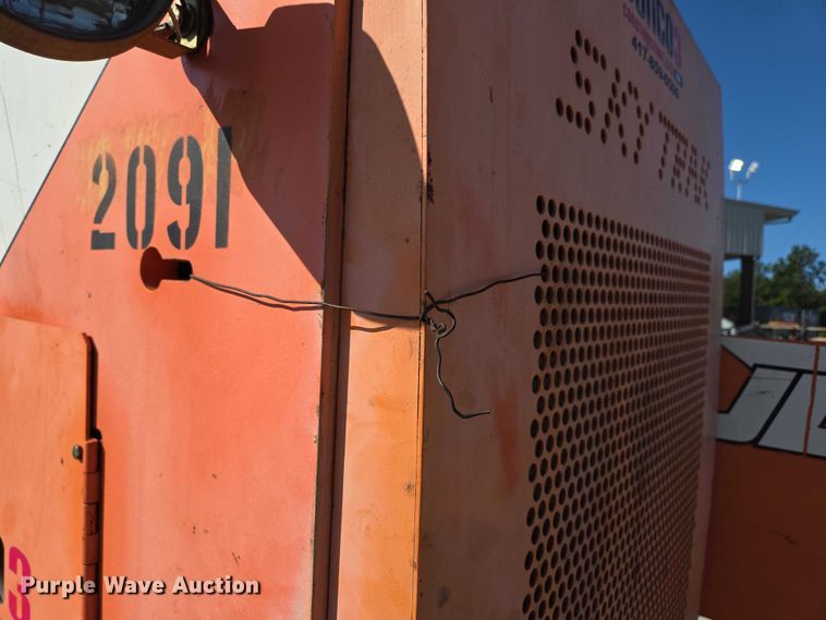 image for item EN2072 2007 JLG SkyTrak 10054 telehandler