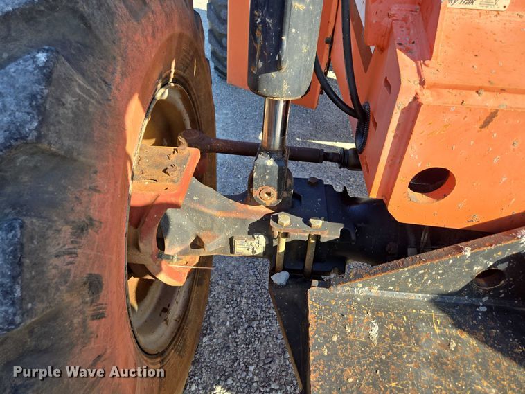 image for item EN2072 2007 JLG SkyTrak 10054 telehandler