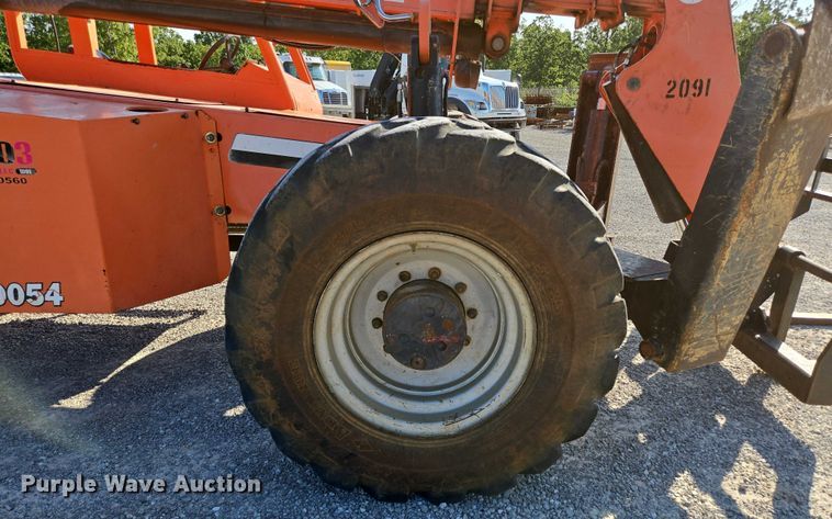 image for item EN2072 2007 JLG SkyTrak 10054 telehandler
