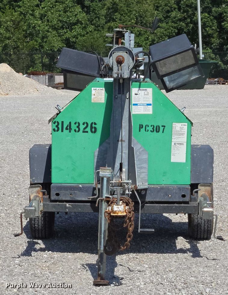 image for item EN2074 2010 Terex RL4000 light plant