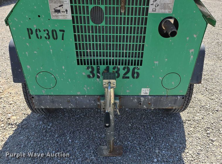 image for item EN2074 2010 Terex RL4000 light plant