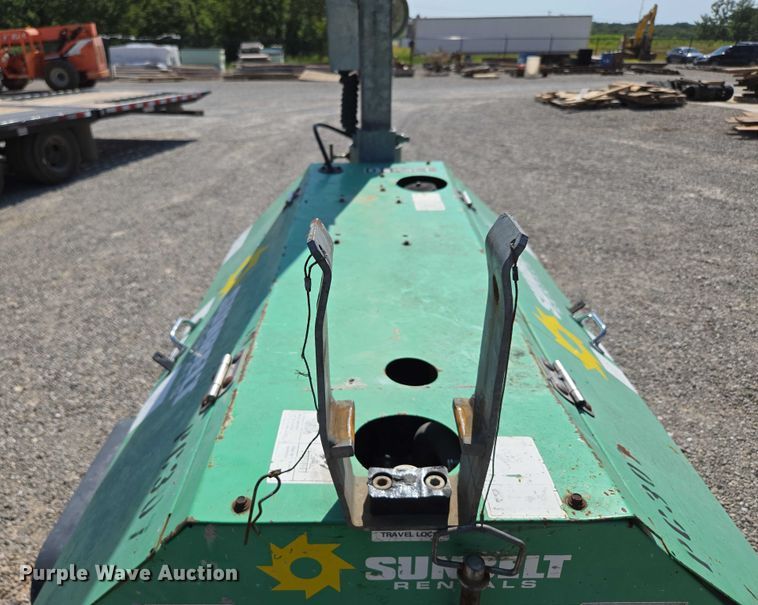 image for item EN2074 2010 Terex RL4000 light plant