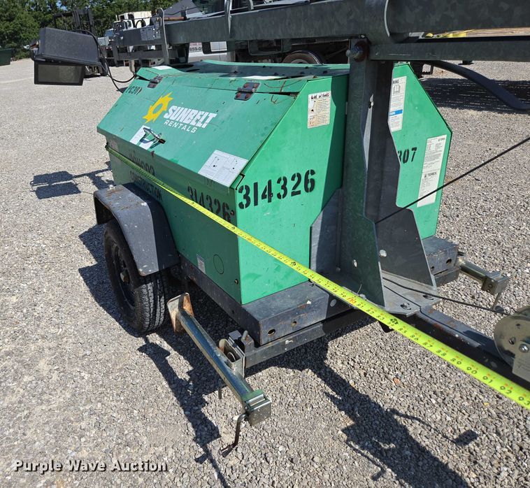 image for item EN2074 2010 Terex RL4000 light plant