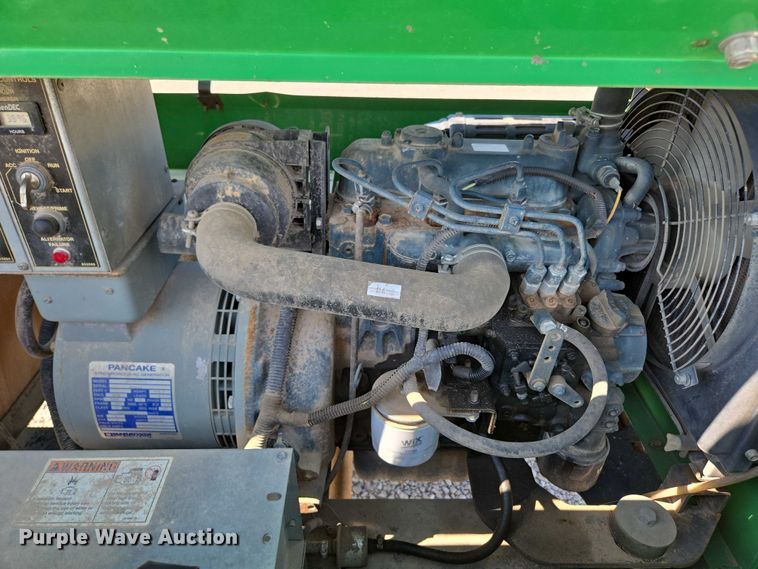 image for item EN2074 2010 Terex RL4000 light plant