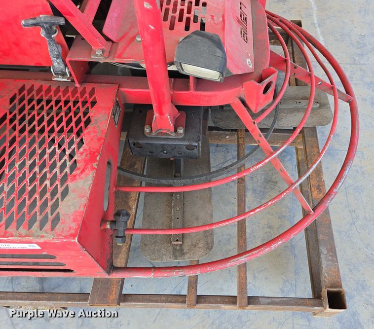 image for item EN2076 Allen MP315 power trowel