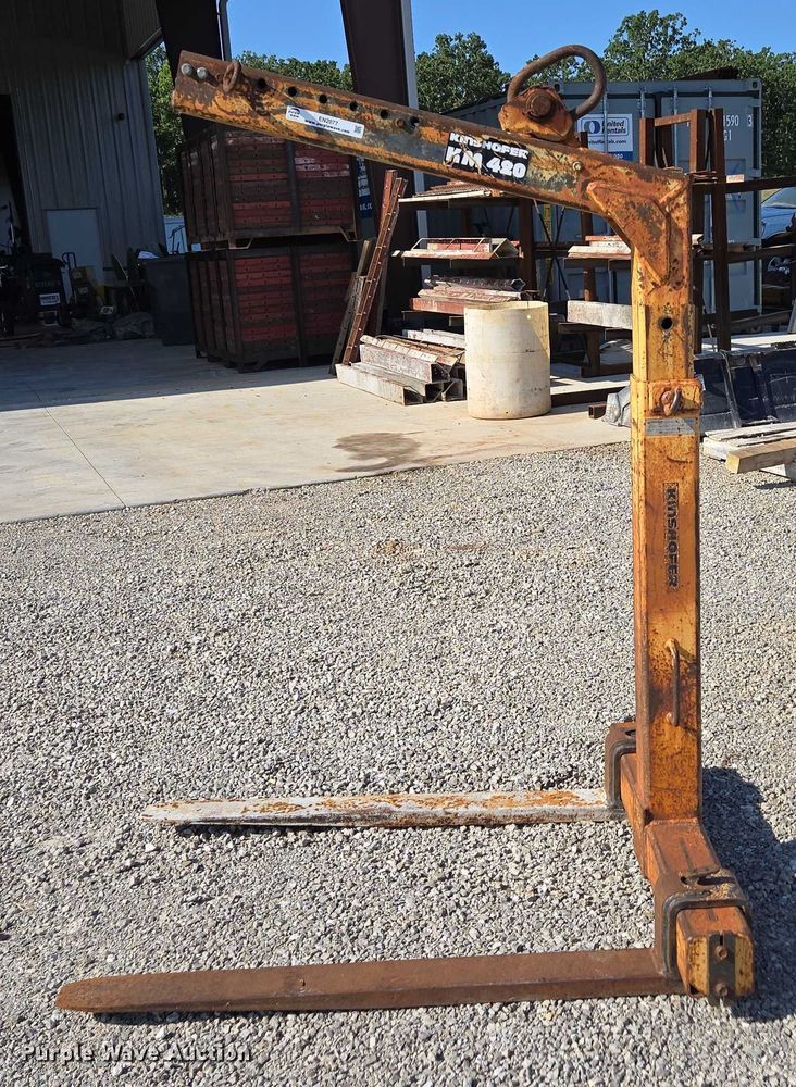 image for item EN2077 2007 Kinshofer KM420 crane pallet forks