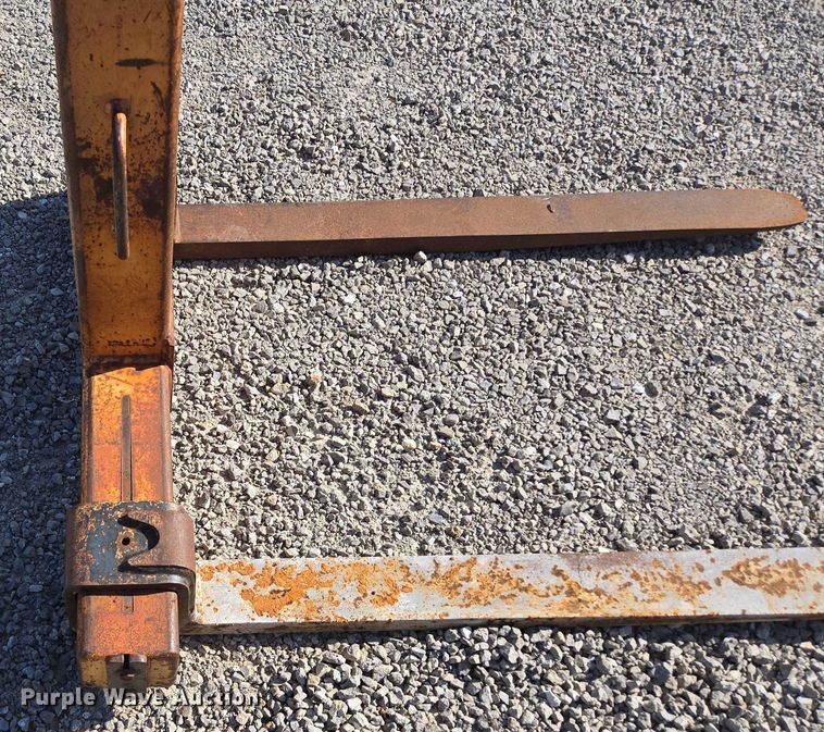 image for item EN2077 2007 Kinshofer KM420 crane pallet forks