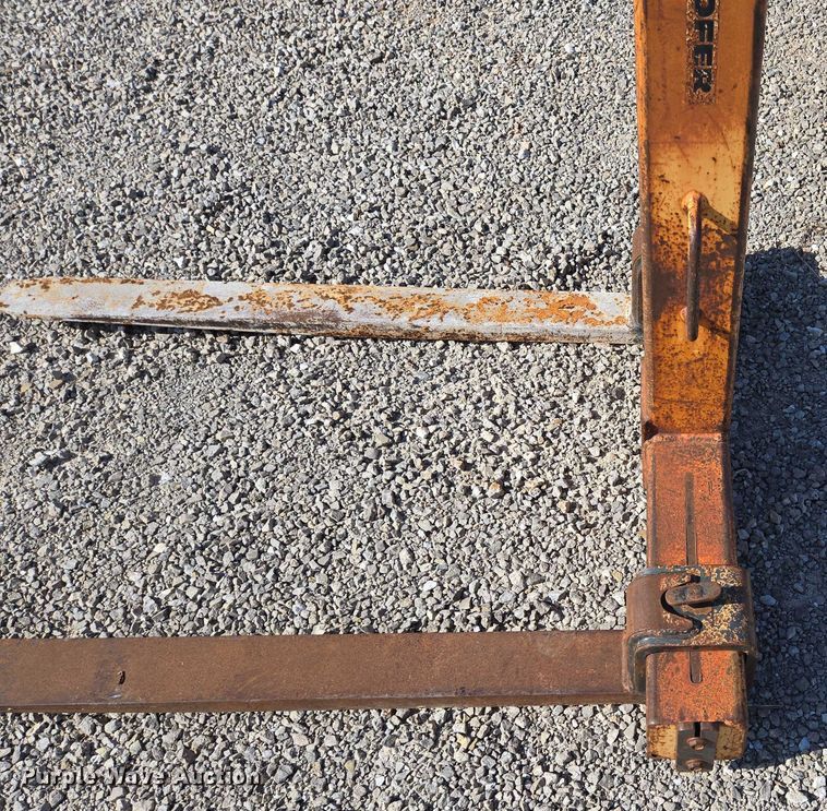 image for item EN2077 2007 Kinshofer KM420 crane pallet forks