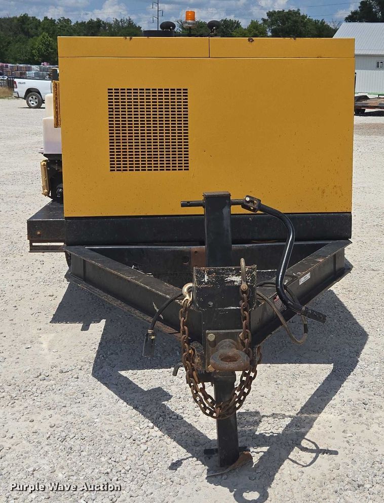 image for item EN2079 Vermeer Vac-Tron L P573XDT vacuum excavator