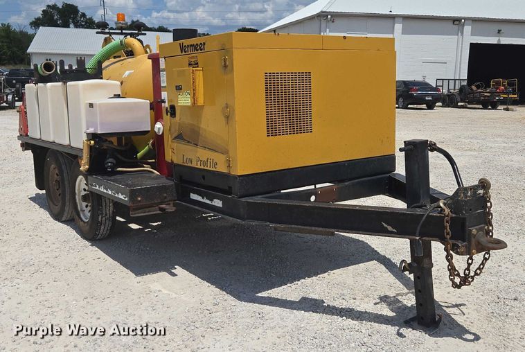 image for item EN2079 Vermeer Vac-Tron L P573XDT vacuum excavator