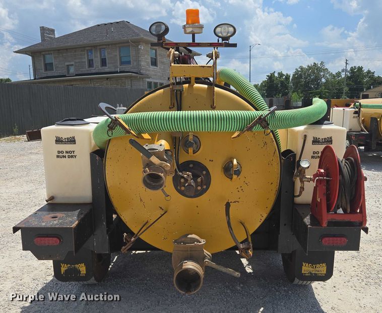 image for item EN2079 Vermeer Vac-Tron L P573XDT vacuum excavator