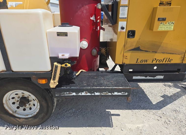 image for item EN2079 Vermeer Vac-Tron L P573XDT vacuum excavator