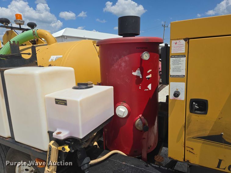 image for item EN2079 Vermeer Vac-Tron L P573XDT vacuum excavator