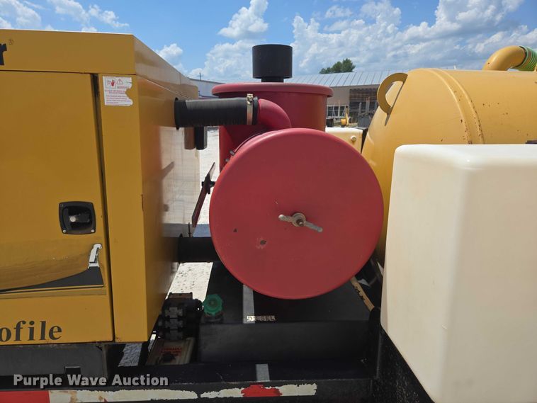 image for item EN2079 Vermeer Vac-Tron L P573XDT vacuum excavator