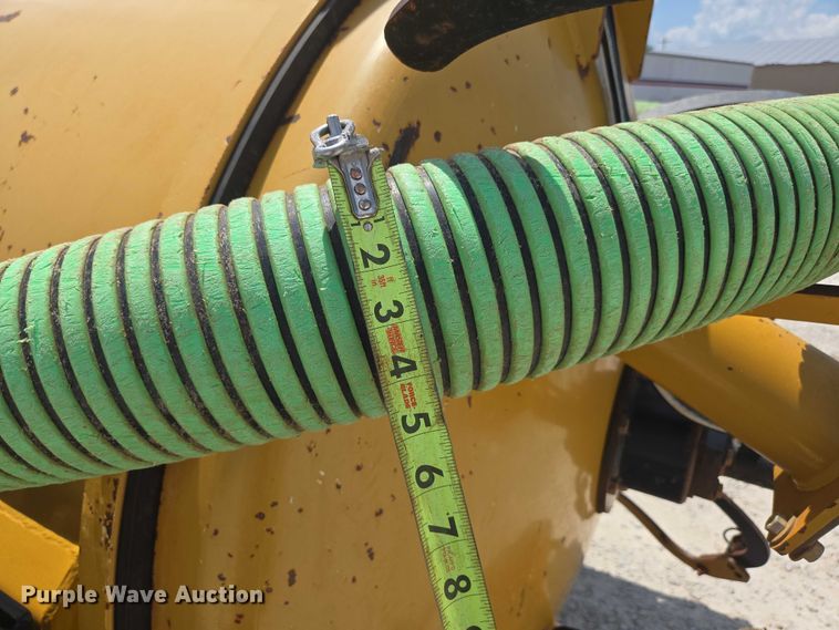 image for item EN2079 Vermeer Vac-Tron L P573XDT vacuum excavator