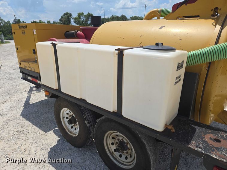 image for item EN2079 Vermeer Vac-Tron L P573XDT vacuum excavator