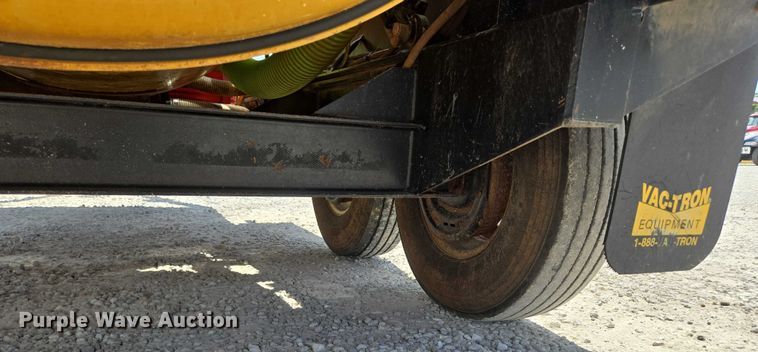 image for item EN2079 Vermeer Vac-Tron L P573XDT vacuum excavator