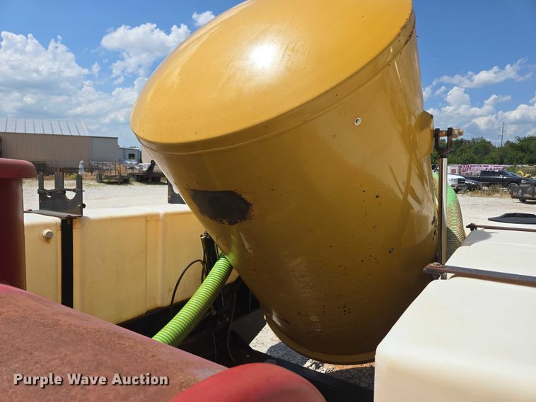 image for item EN2079 Vermeer Vac-Tron L P573XDT vacuum excavator