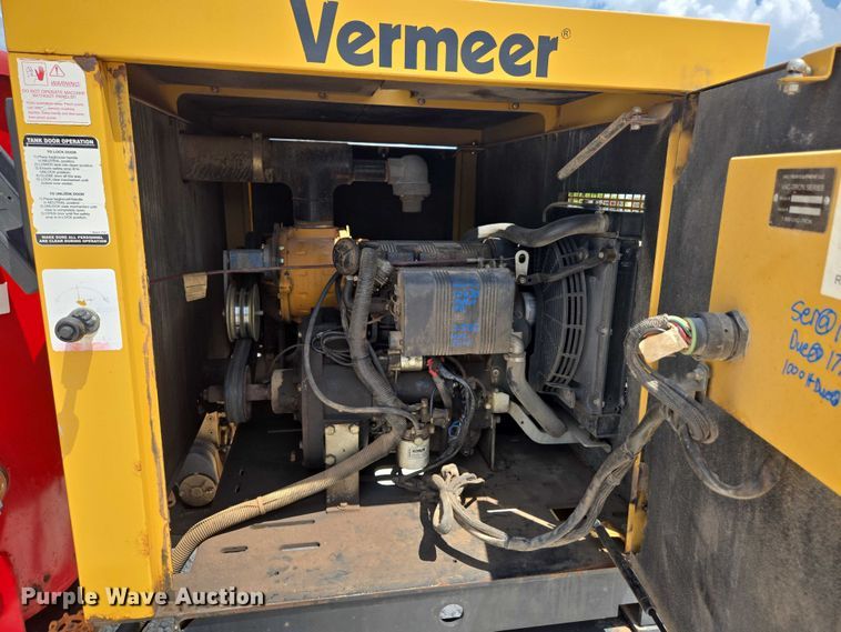 image for item EN2079 Vermeer Vac-Tron L P573XDT vacuum excavator