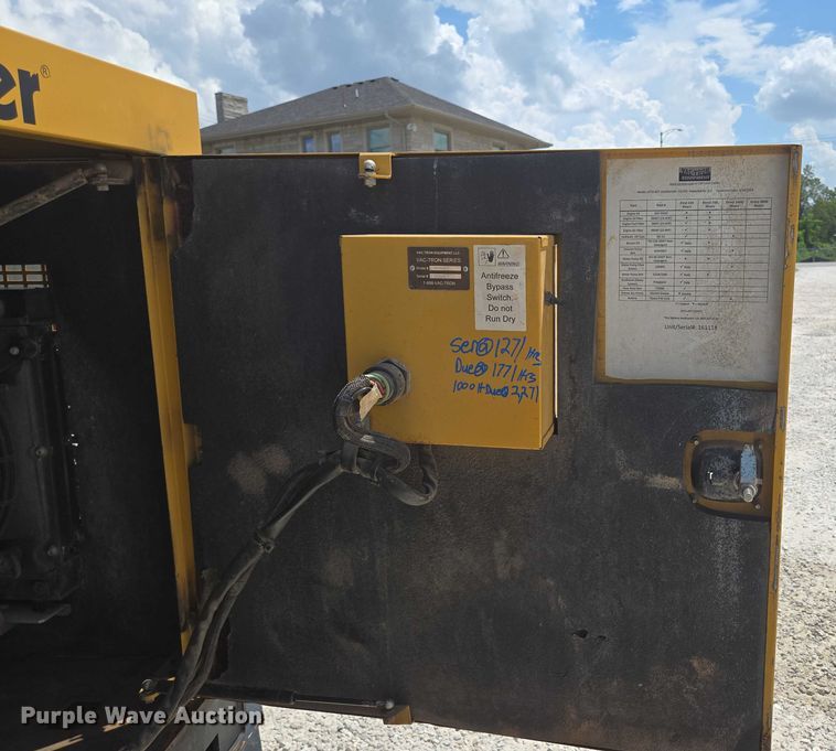 image for item EN2079 Vermeer Vac-Tron L P573XDT vacuum excavator