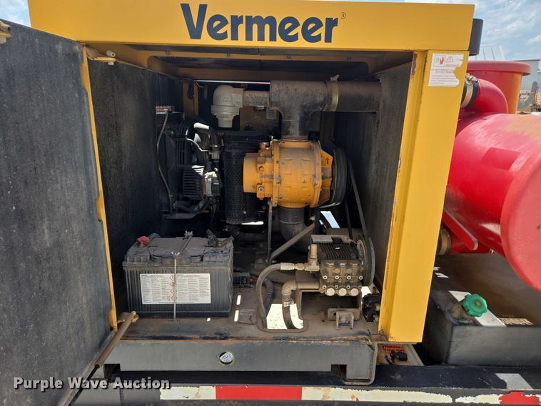 image for item EN2079 Vermeer Vac-Tron L P573XDT vacuum excavator