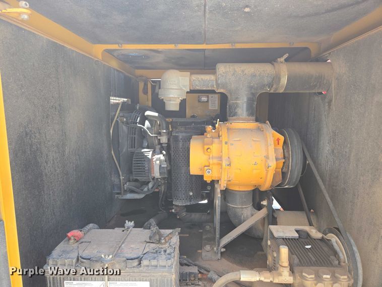 image for item EN2079 Vermeer Vac-Tron L P573XDT vacuum excavator