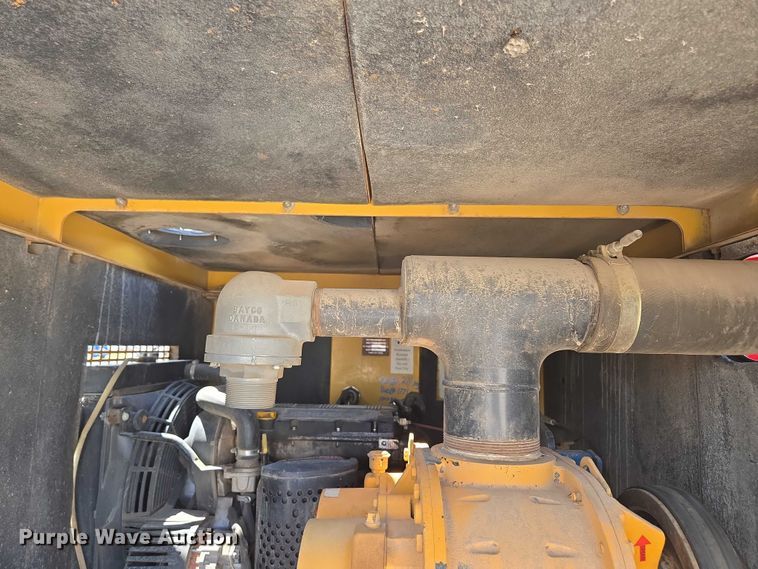 image for item EN2079 Vermeer Vac-Tron L P573XDT vacuum excavator