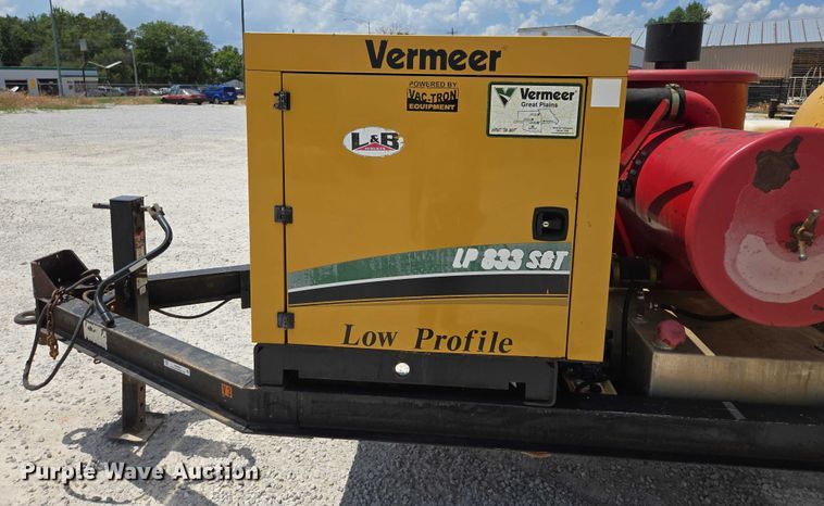 image for item EN2080 2015 Vermeer Vac-Tron LP833SGT vacuum excavator